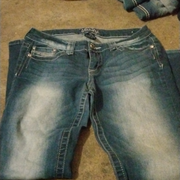 Clothes - Picture 3 of 3